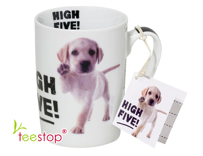 Porzellan Becher High Five mit Hundewelpe